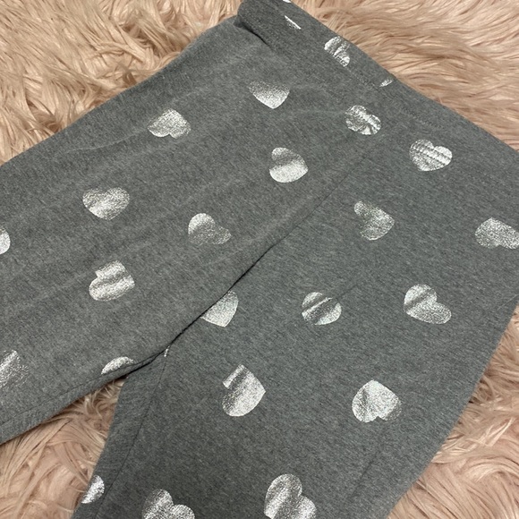 Girls Heart Leggings - Picture 2 of 4